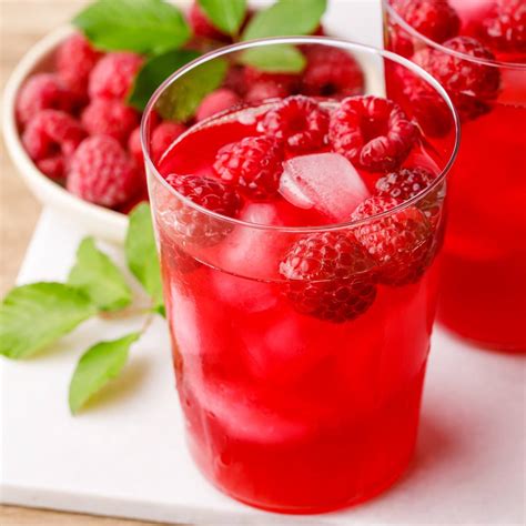 How to Make Iced Raspberry Leaf Tea: A Refreshing Twist on Tradition