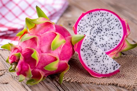 When Do Dragon Fruit Bloom: A Journey Through Time and Imagination